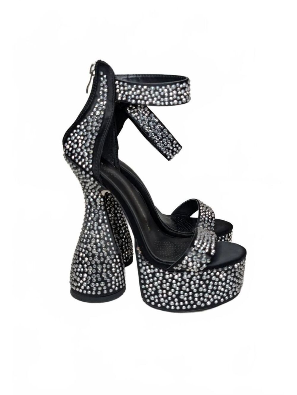 Azalea Wang "My Place Or Yours" Chunky Sandal Rhinestone Embellish Size 7.5